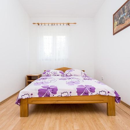 Apartman Justinic Šilo Oda fotoğraf