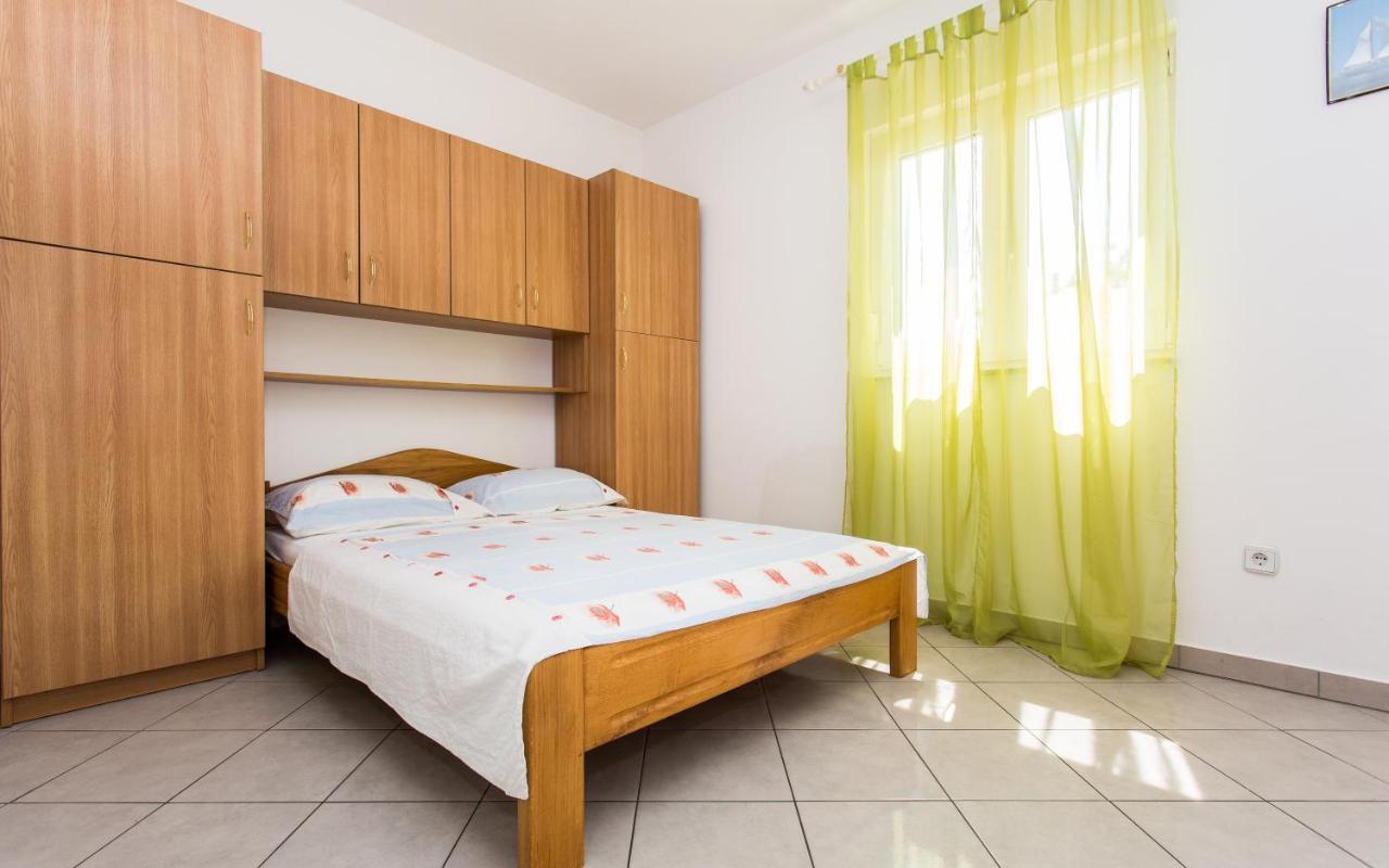 Apartman Justinic Šilo Dış mekan fotoğraf