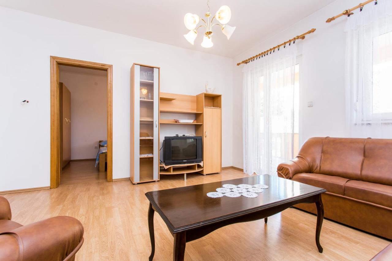 Apartman Justinic Šilo Dış mekan fotoğraf