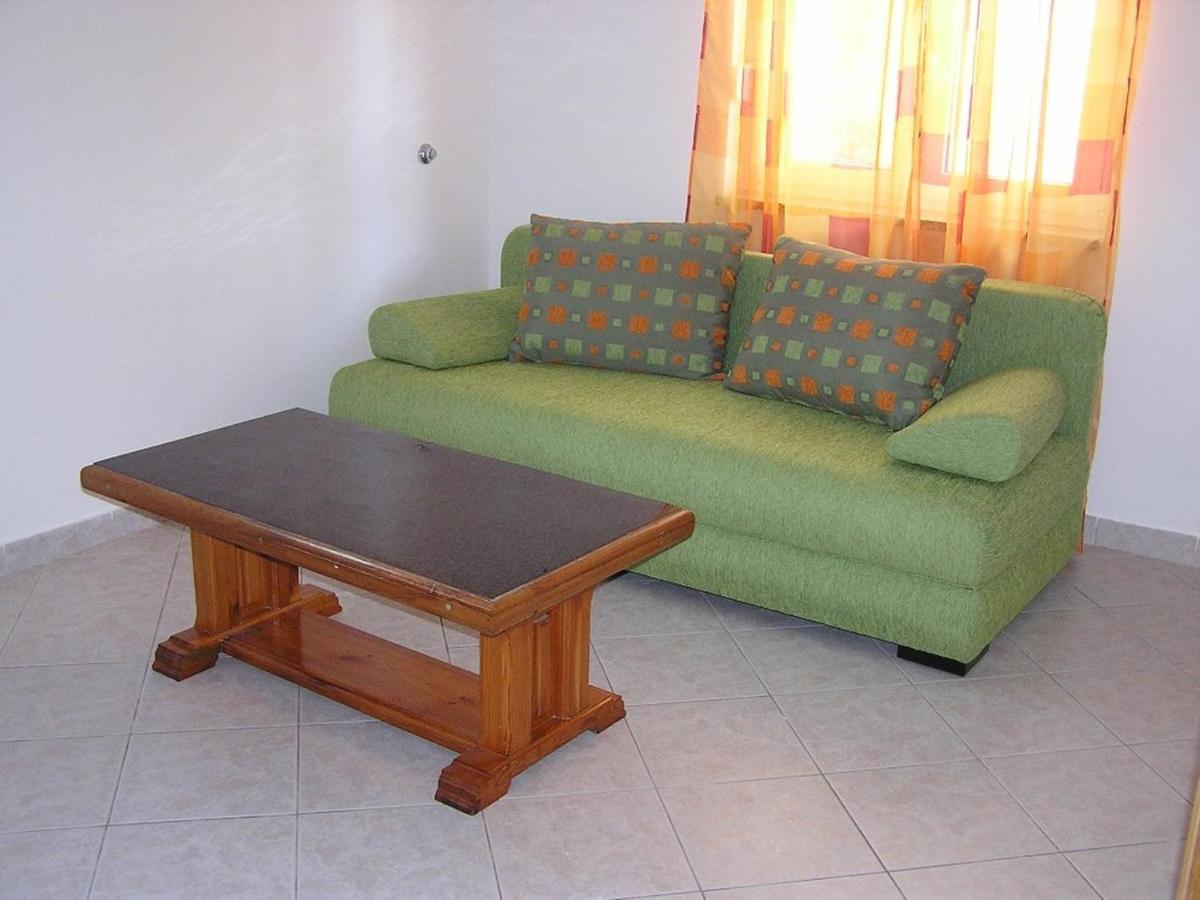 Apartman Justinic Šilo Dış mekan fotoğraf