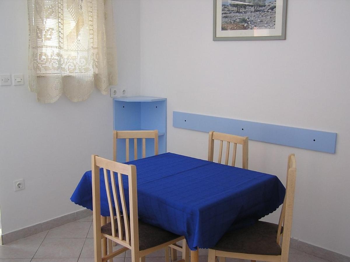 Apartman Justinic Šilo Dış mekan fotoğraf