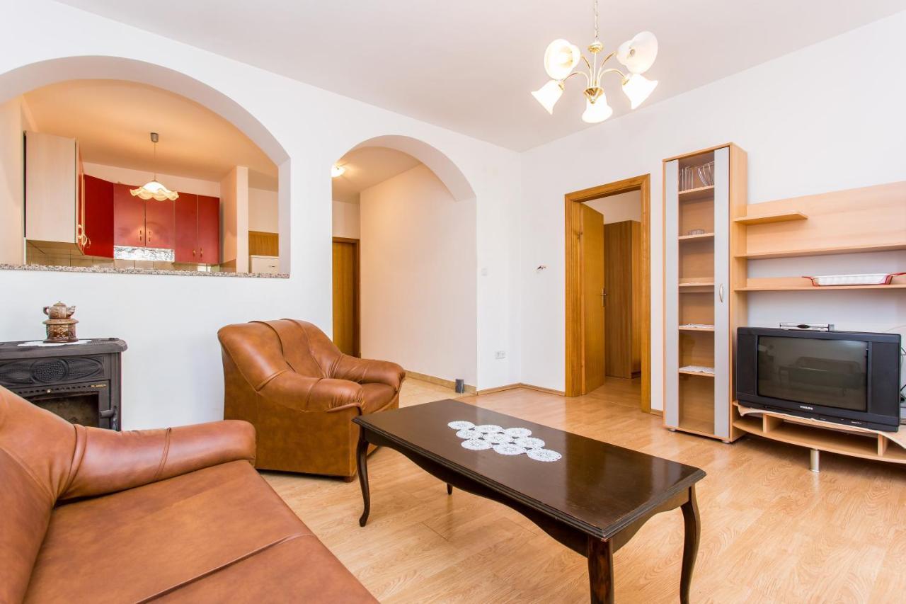 Apartman Justinic Šilo Oda fotoğraf