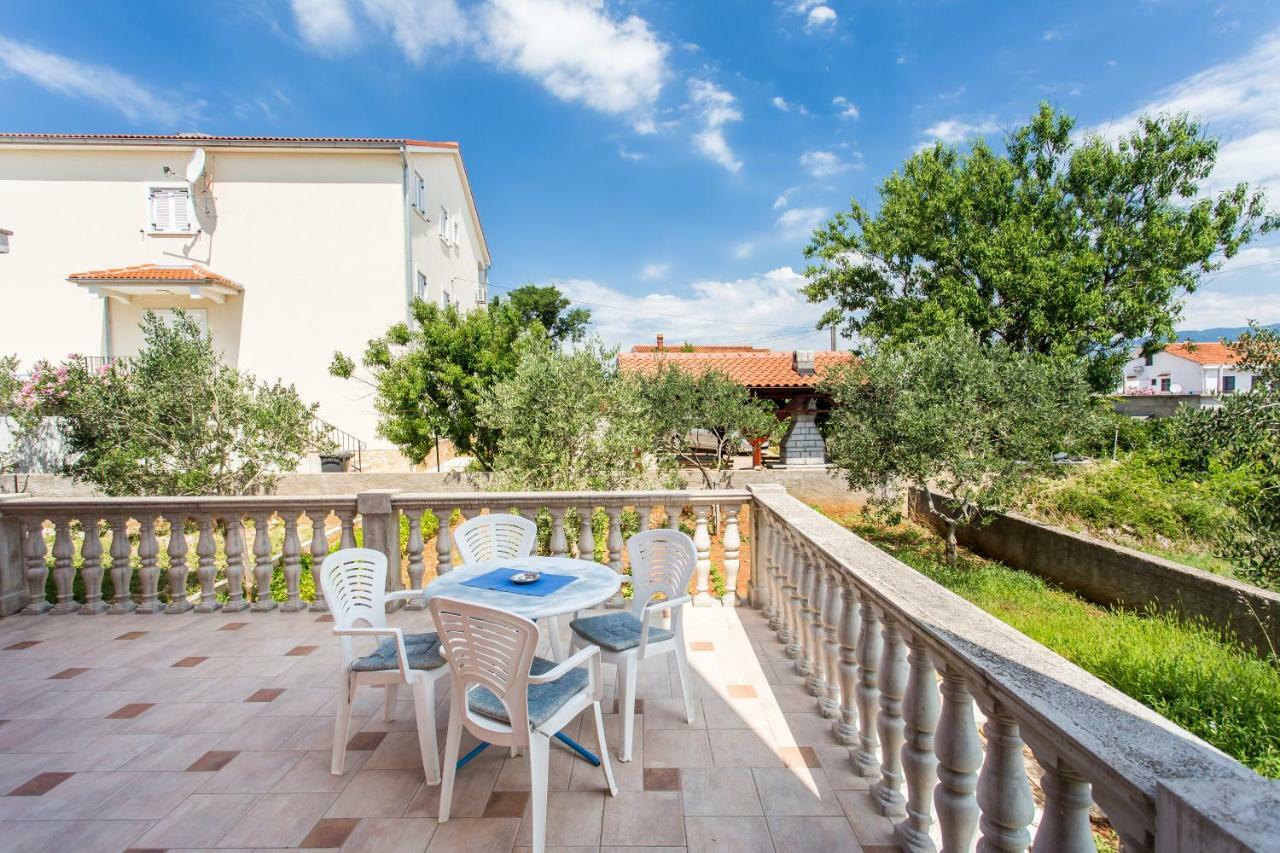 Apartman Justinic Šilo Dış mekan fotoğraf
